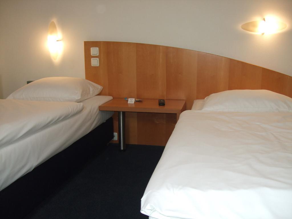 Sporthotel Wiedenbrueck Rheda-Wiedenbrück Habitación foto